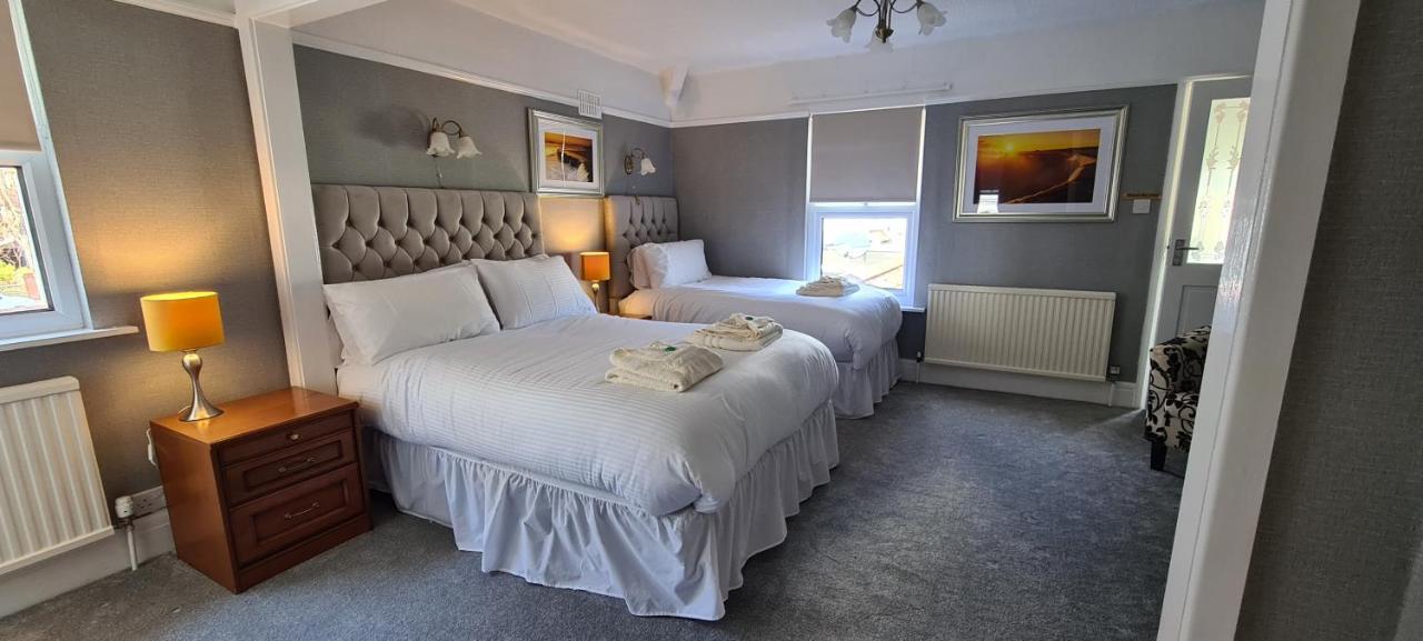 Sunnycroft Private Hotel Llandudno Exterior foto