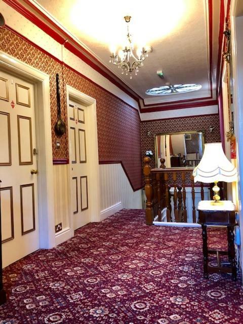 Sunnycroft Private Hotel Llandudno Exterior foto